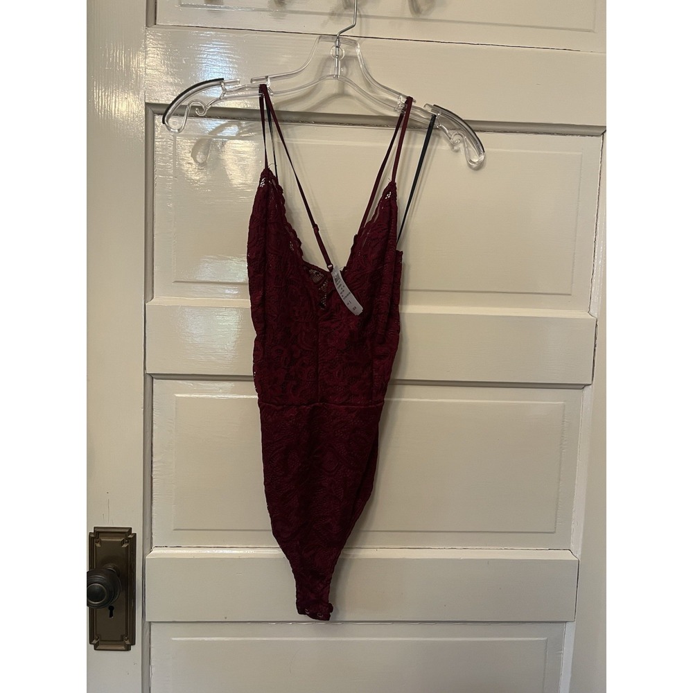Windsor Store Bodysuit Womens Small V-Neck Lace Sheer Red Burgundy NWT